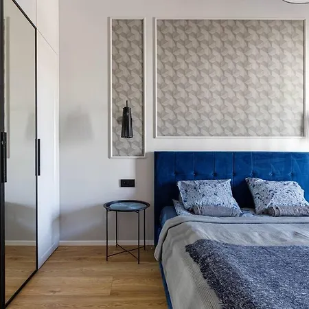 Close-urban Chic - Cozy And Modern Apartment- Jana Pawla Διαμέρισμα
