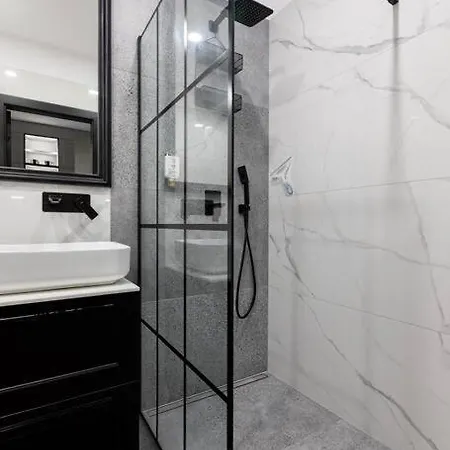Close-urban Chic - Cozy And Modern Apartment- Jana Pawla Διαμέρισμα *