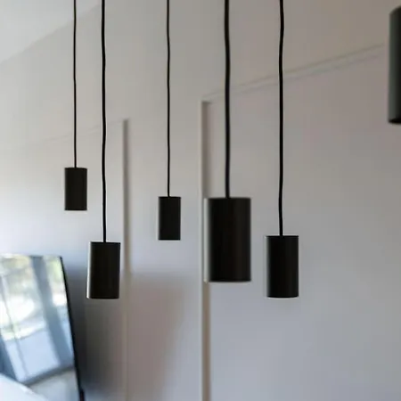 Lejlighed Close-urban Chic - Cozy And Modern Apartment- Jana Pawla